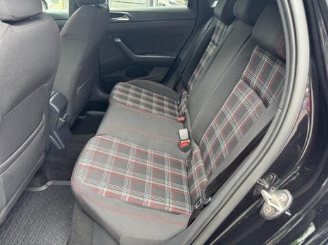 Volkswagen Polo GTI PLUS TSI DSG 39