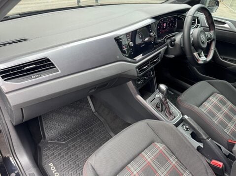 Volkswagen Polo GTI PLUS TSI DSG 24