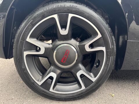 Fiat 500 SPORT MHEV 7