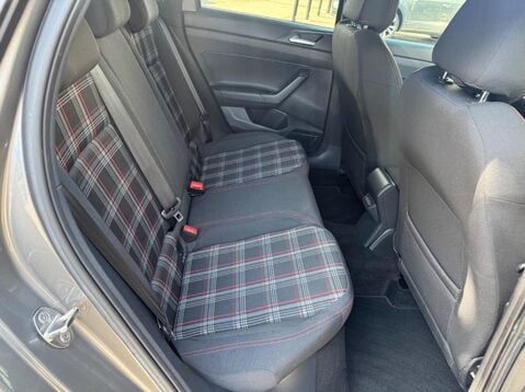 Volkswagen Polo GTI PLUS TSI DSG 34