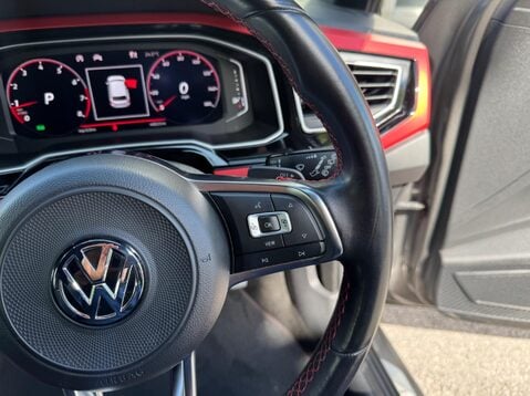 Volkswagen Polo GTI PLUS TSI DSG 30