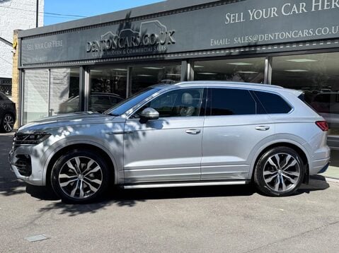 Volkswagen Touareg V6 R-LINE TECH TDI 7