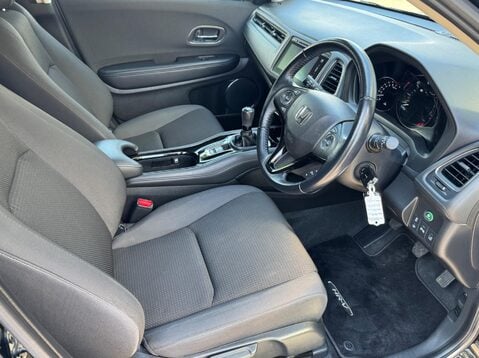 Honda HR-V I-VTEC SE 16