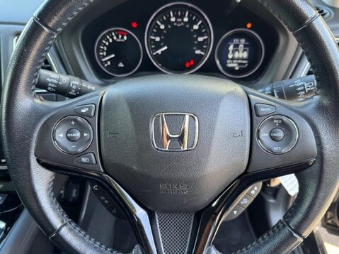 Honda HR-V I-VTEC SE 24