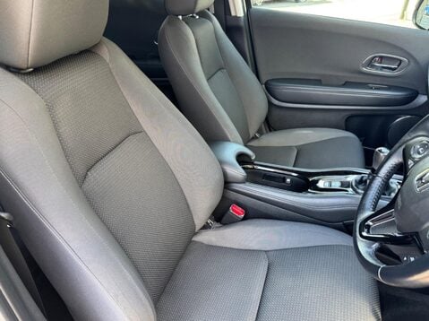 Honda HR-V I-VTEC SE 17