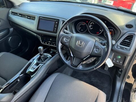 Honda HR-V I-VTEC SE 19