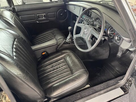 MG MGB GT GT 8