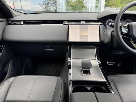 Land Rover Range Rover Velar DYNAMIC SE 19