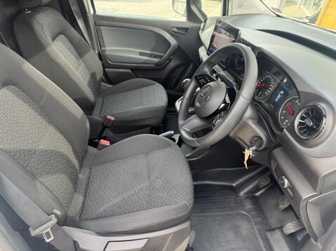 Mercedes-Benz Citan 110 BASE L1 17