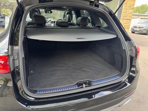 Mercedes-Benz GLC GLC 300 4MATIC AMG LINE PREMIUM PLUS MHEV 25