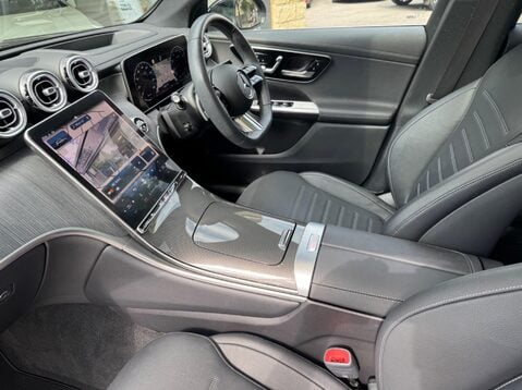 Mercedes-Benz GLC GLC 300 4MATIC AMG LINE PREMIUM PLUS MHEV 35