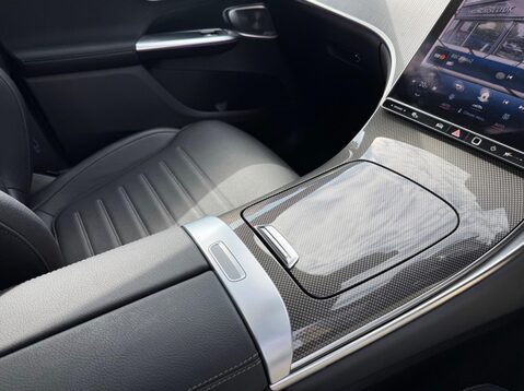 Mercedes-Benz GLC GLC 300 4MATIC AMG LINE PREMIUM PLUS MHEV 4