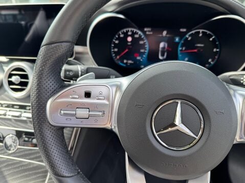 Mercedes-Benz C Class 2.0 C220d AMG Line Edition (Premium) Cabriolet G-Tronic+ Euro 6 (s/s) 2dr 32