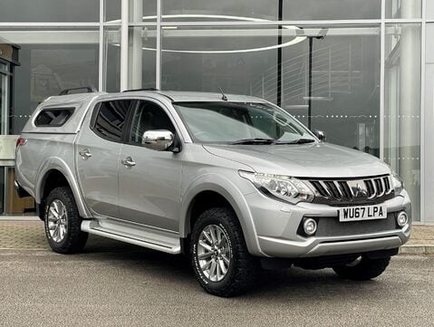 Mitsubishi L200 DI-D 4WD BARBARIAN DCB