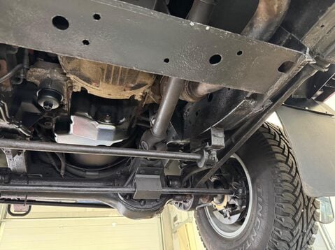 Land Rover Defender TD XS STATION WAGON 39