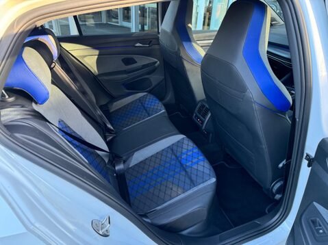 Volkswagen Golf 2.0 TSI R DSG 4Motion Euro 6 (s/s) 5dr 36