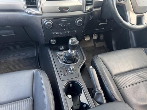 Ford Ranger LIMITED ECOBLUE 29