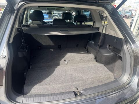 Volkswagen Tiguan Allspace SEL TSI 4MOTION DSG 11