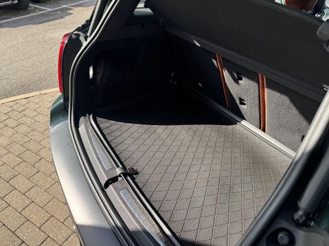 Mini Countryman JOHN COOPER WORKS ALL4 11