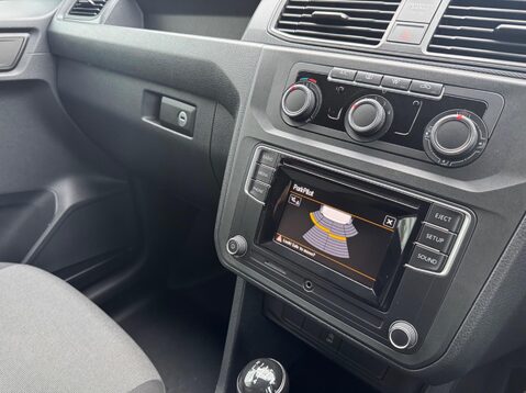 Volkswagen Caddy C20 TDI HIGHLINE 7