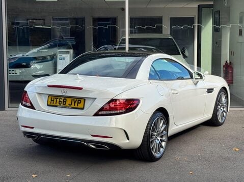 Mercedes-Benz SLC SLC 180 AMG LINE 57