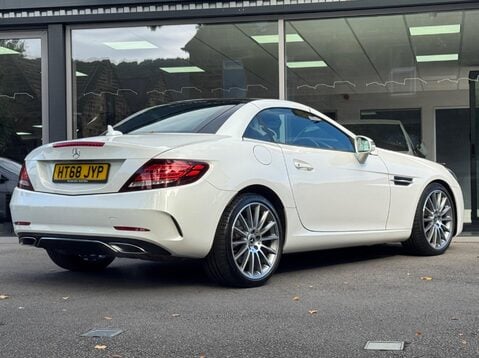 Mercedes-Benz SLC SLC 180 AMG LINE 55