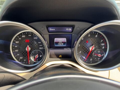 Mercedes-Benz SLC SLC 180 AMG LINE 12