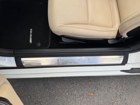 Mercedes-Benz SLC SLC 180 AMG LINE 5