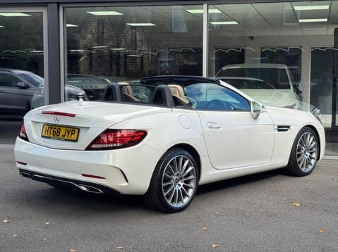 Mercedes-Benz SLC SLC 180 AMG LINE 52