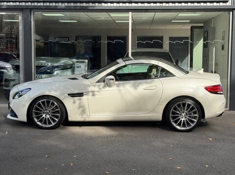 Mercedes-Benz SLC SLC 180 AMG LINE 63