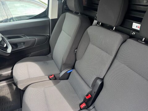 Peugeot Partner BLUEHDI PROFESSIONAL PREMIUM PLUS L1 20