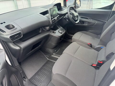 Peugeot Partner BLUEHDI PROFESSIONAL PREMIUM PLUS L1 23