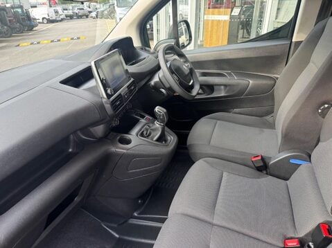 Peugeot Partner BLUEHDI PROFESSIONAL PREMIUM L1 14