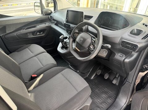Peugeot Partner BLUEHDI PROFESSIONAL PREMIUM L1 10