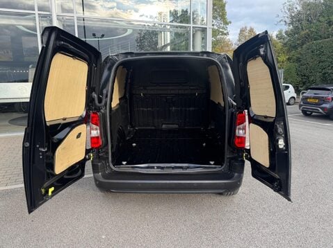 Peugeot Partner BLUEHDI PROFESSIONAL PREMIUM L1 7