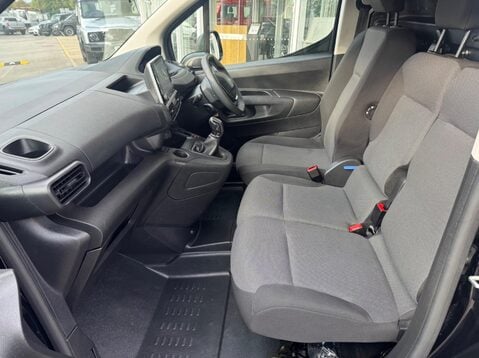 Peugeot Partner BLUEHDI PROFESSIONAL PREMIUM L1 17