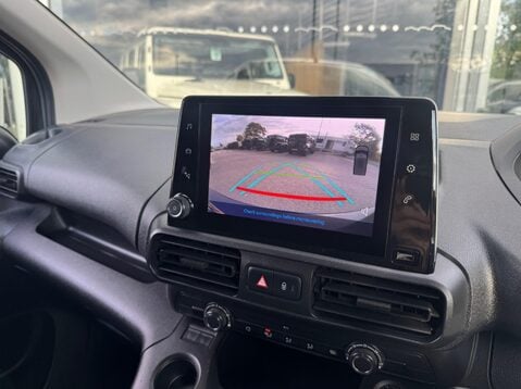 Peugeot Partner BLUEHDI PROFESSIONAL PREMIUM L1 18