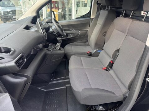 Peugeot Partner BLUEHDI PROFESSIONAL PREMIUM L1 16