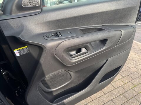 Peugeot Partner BLUEHDI PROFESSIONAL PREMIUM L1 24