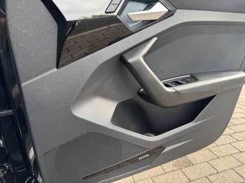 Audi A1 SPORTBACK TFSI S LINE 28