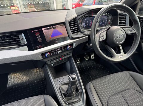 Audi A1 SPORTBACK TFSI S LINE 8