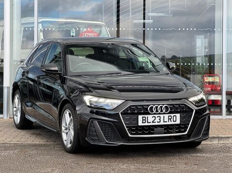 Audi A1 SPORTBACK TFSI S LINE 1