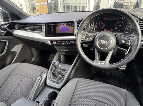 Audi A1 SPORTBACK TFSI S LINE 3