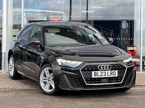 Audi A1 SPORTBACK TFSI S LINE 35