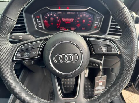 Audi A1 SPORTBACK TFSI S LINE 17