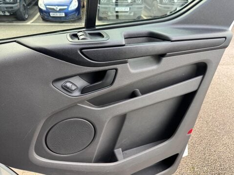 Ford Transit Custom 280 LEADER P/V ECOBLUE 18