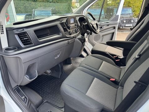 Ford Transit Custom 280 LEADER P/V ECOBLUE 17