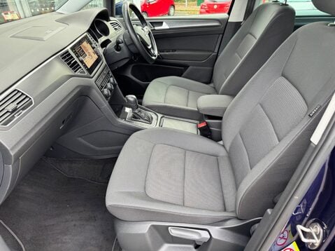 Volkswagen Golf SV MATCH TSI EVO DSG 11