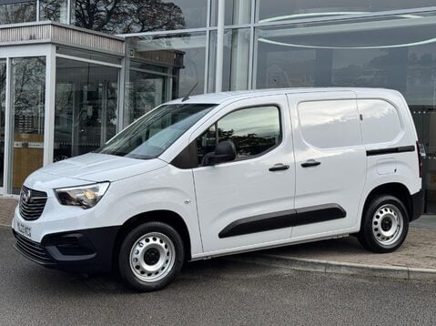 Vauxhall Combo L1H1 2300 PRIME S/S 4