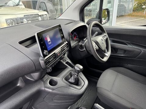 Vauxhall Combo L1H1 2300 PRIME S/S 17